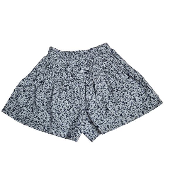 Madewell Smocked Pull-On Shorts in Florentine Floral XS Blue - Picture 5 of 8